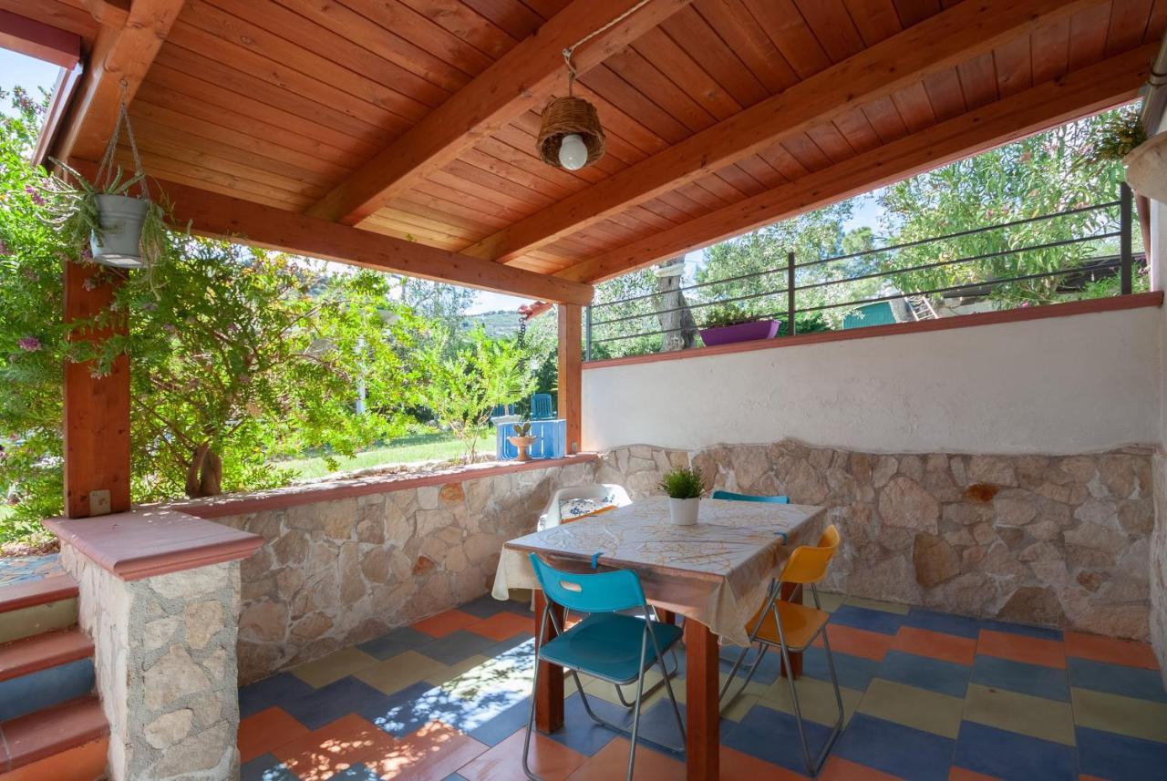B&B Tor Di Lupo Mattinata Kültér fotó