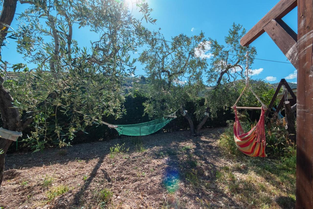 B&B Tor Di Lupo Mattinata Kültér fotó