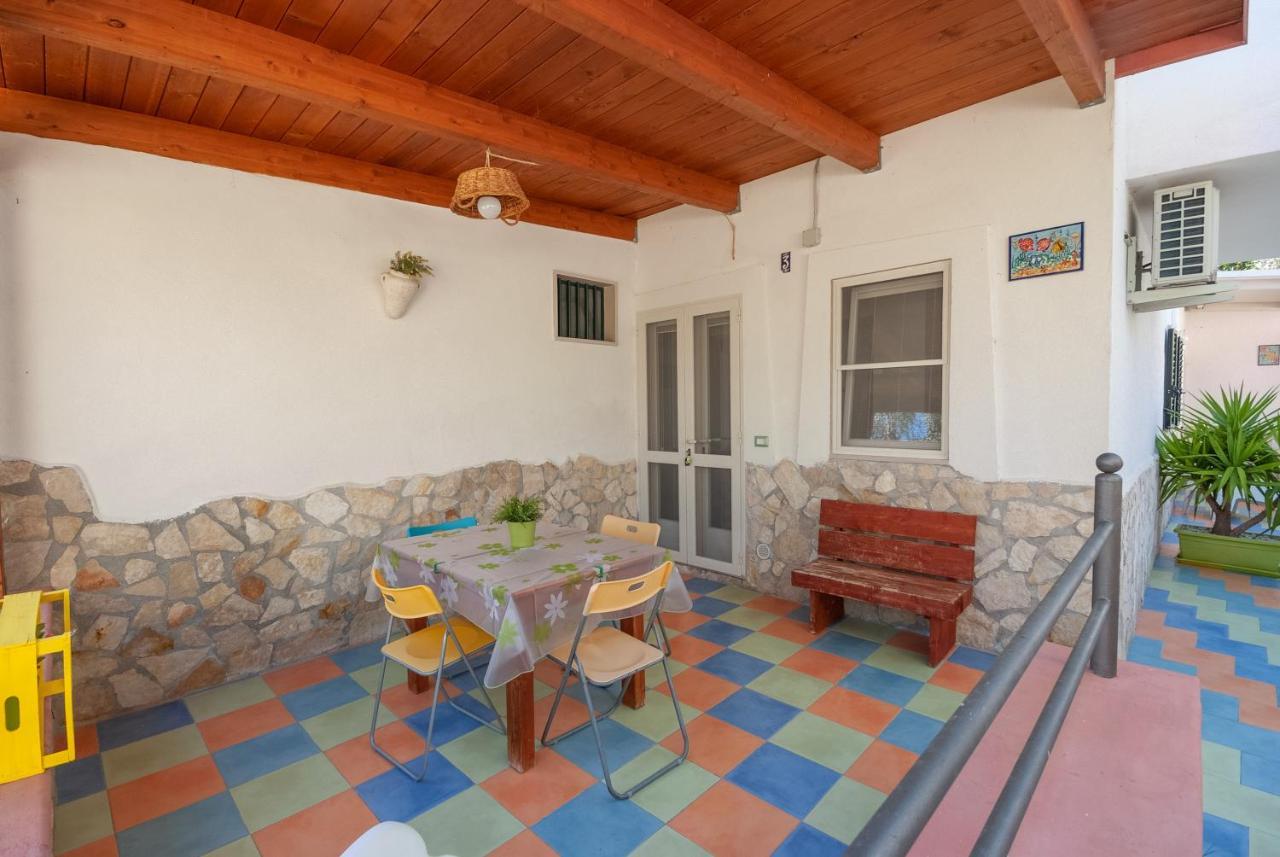 B&B Tor Di Lupo Mattinata Kültér fotó