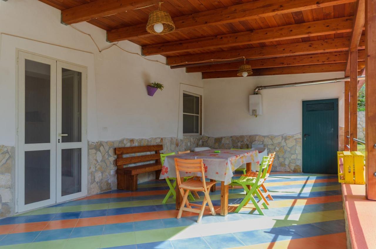 B&B Tor Di Lupo Mattinata Kültér fotó