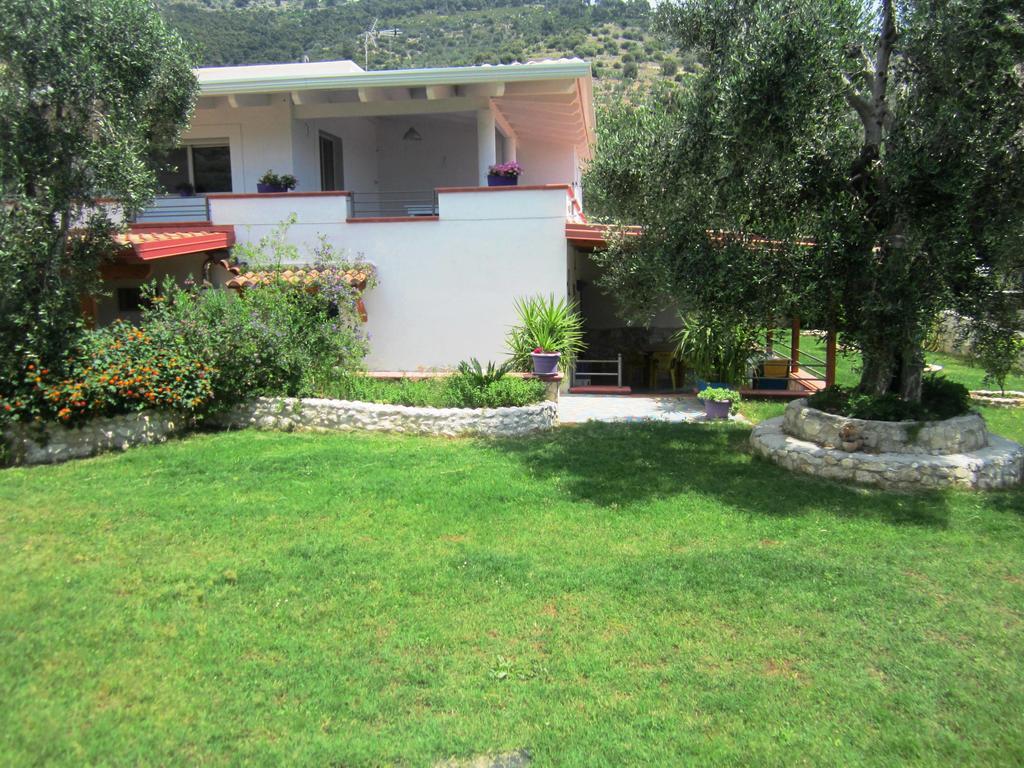 B&B Tor Di Lupo Mattinata Kültér fotó