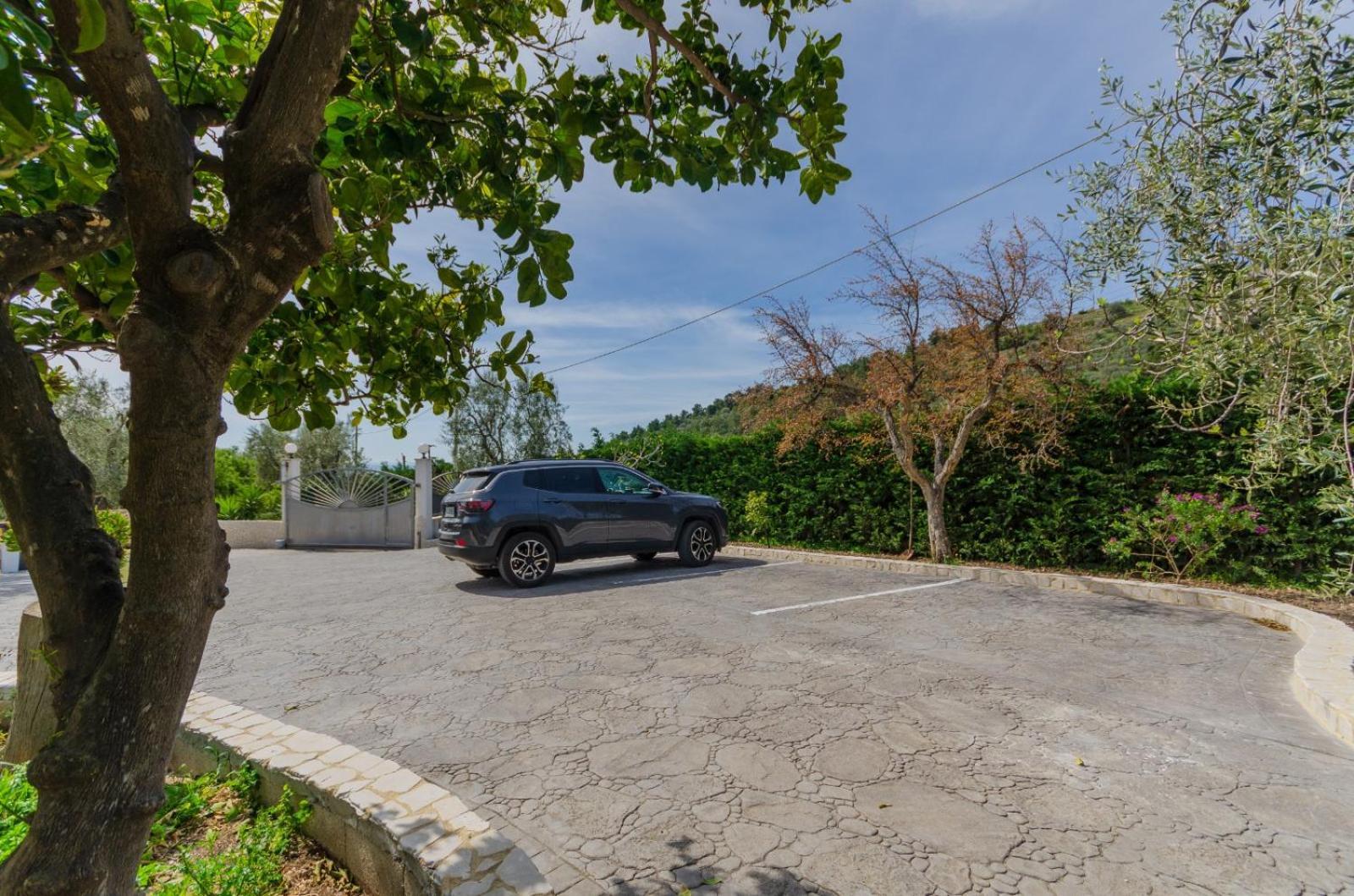 B&B Tor Di Lupo Mattinata Kültér fotó