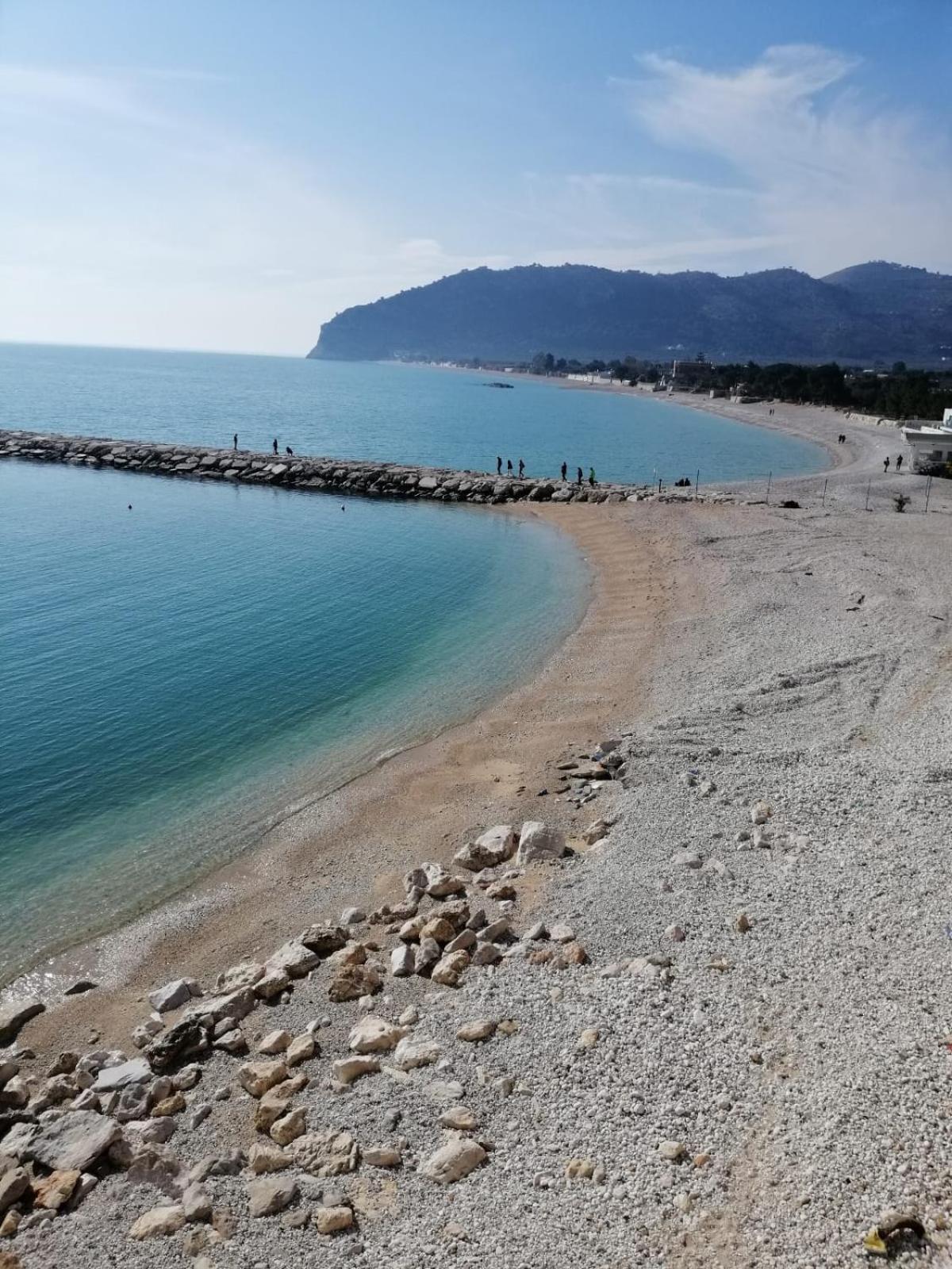 B&B Tor Di Lupo Mattinata Kültér fotó